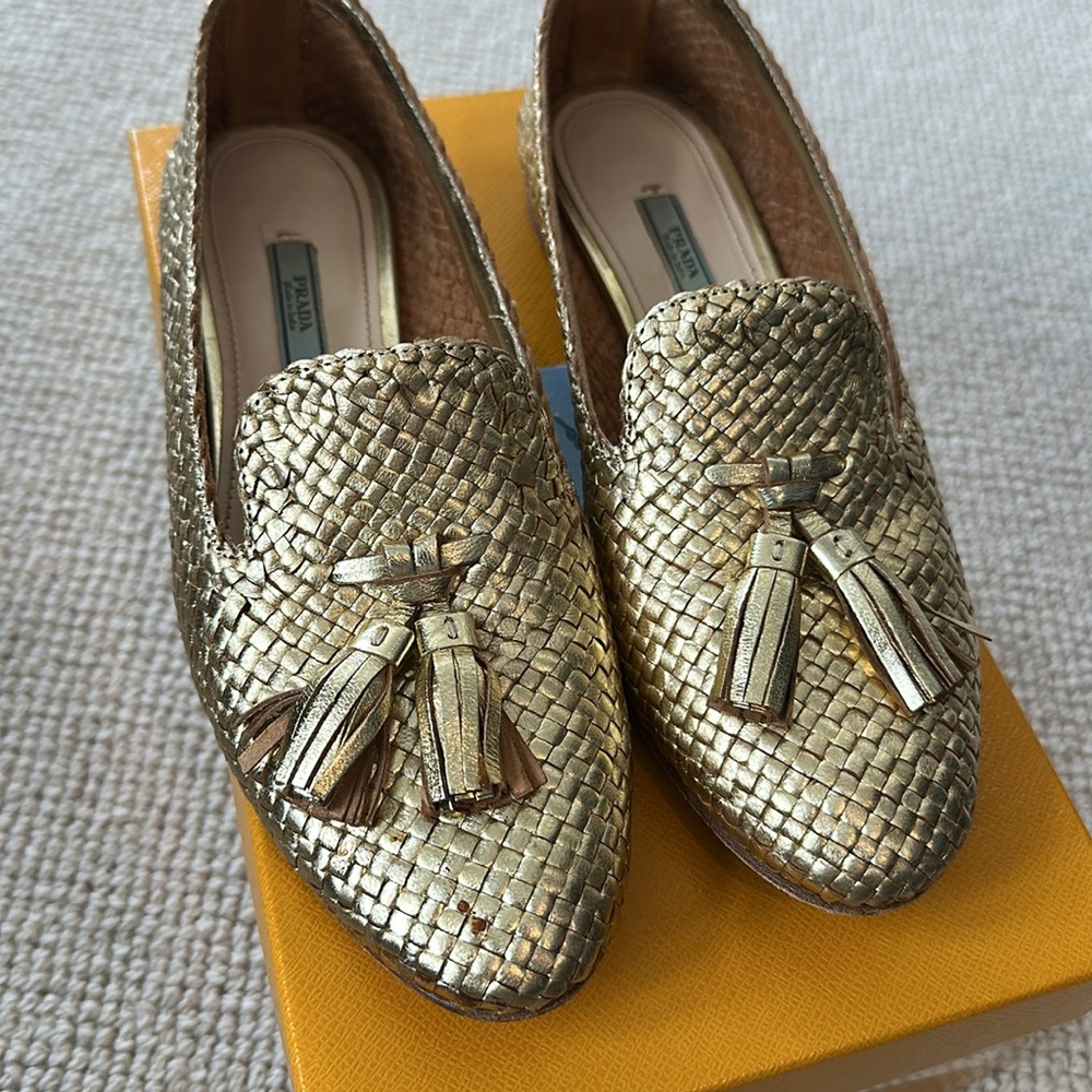 PRADA Gold Woven Loafers with Tassels SIZE 38 - Picture 4 of 7